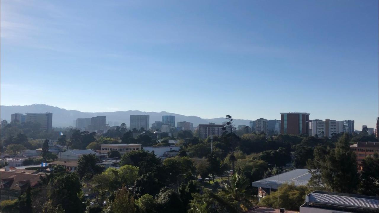 Apartamento Avenida Reforma Ciudad De Guatemala Apartment Екстериор снимка
